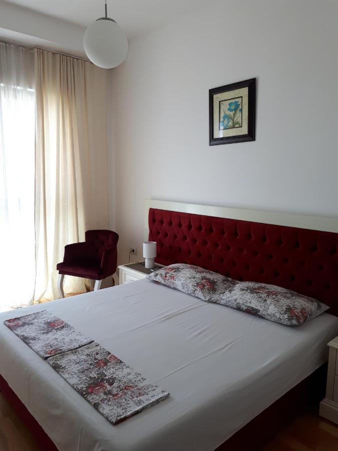 Lux Apartments Kristina Budva Buitenkant foto
