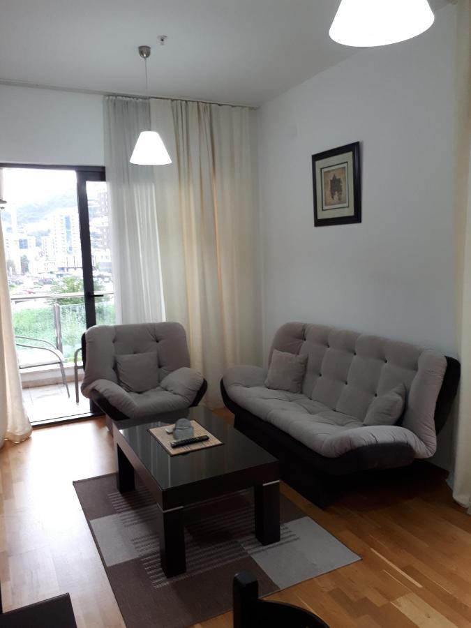 Lux Apartments Kristina Budva Buitenkant foto