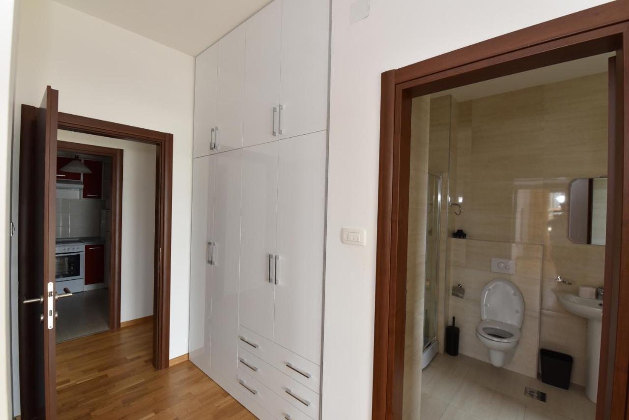 Lux Apartments Kristina Budva Buitenkant foto