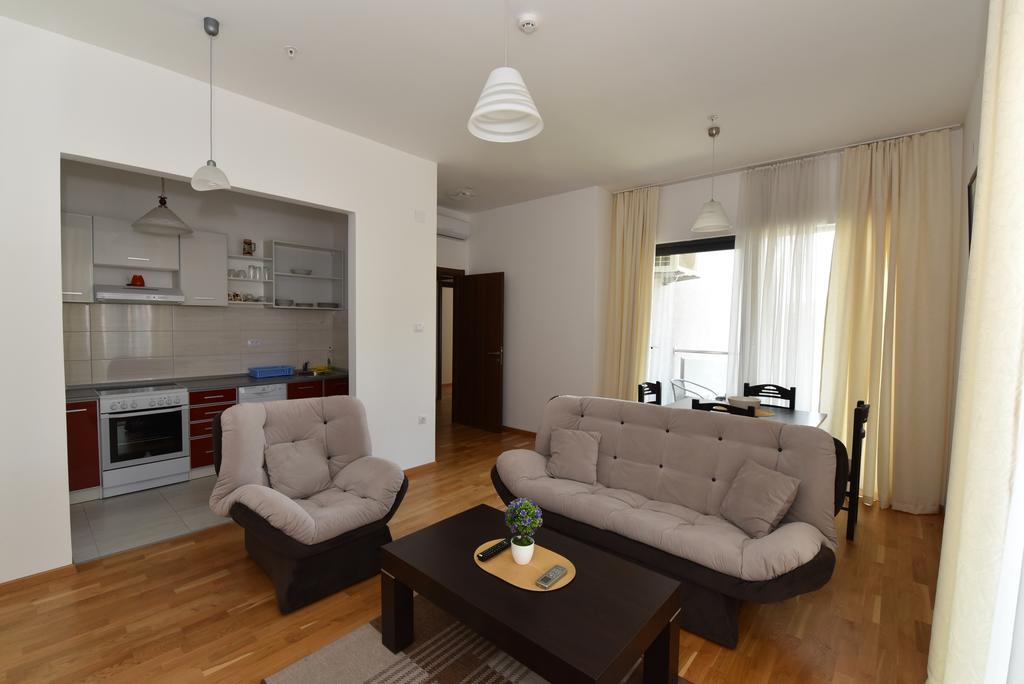 Lux Apartments Kristina Budva Buitenkant foto