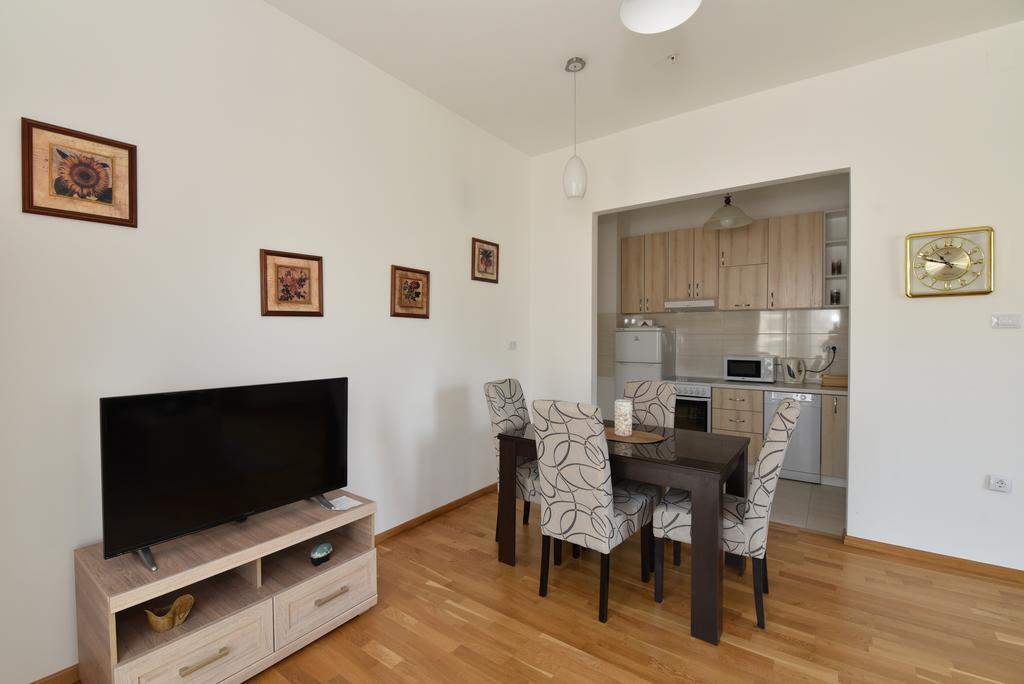 Lux Apartments Kristina Budva Buitenkant foto