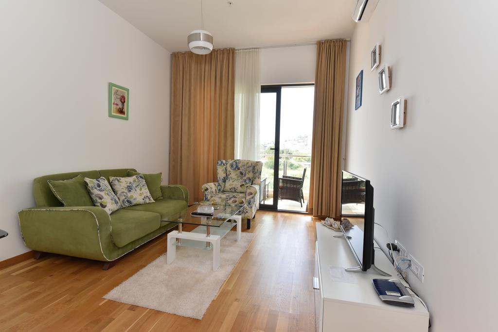 Lux Apartments Kristina Budva Buitenkant foto